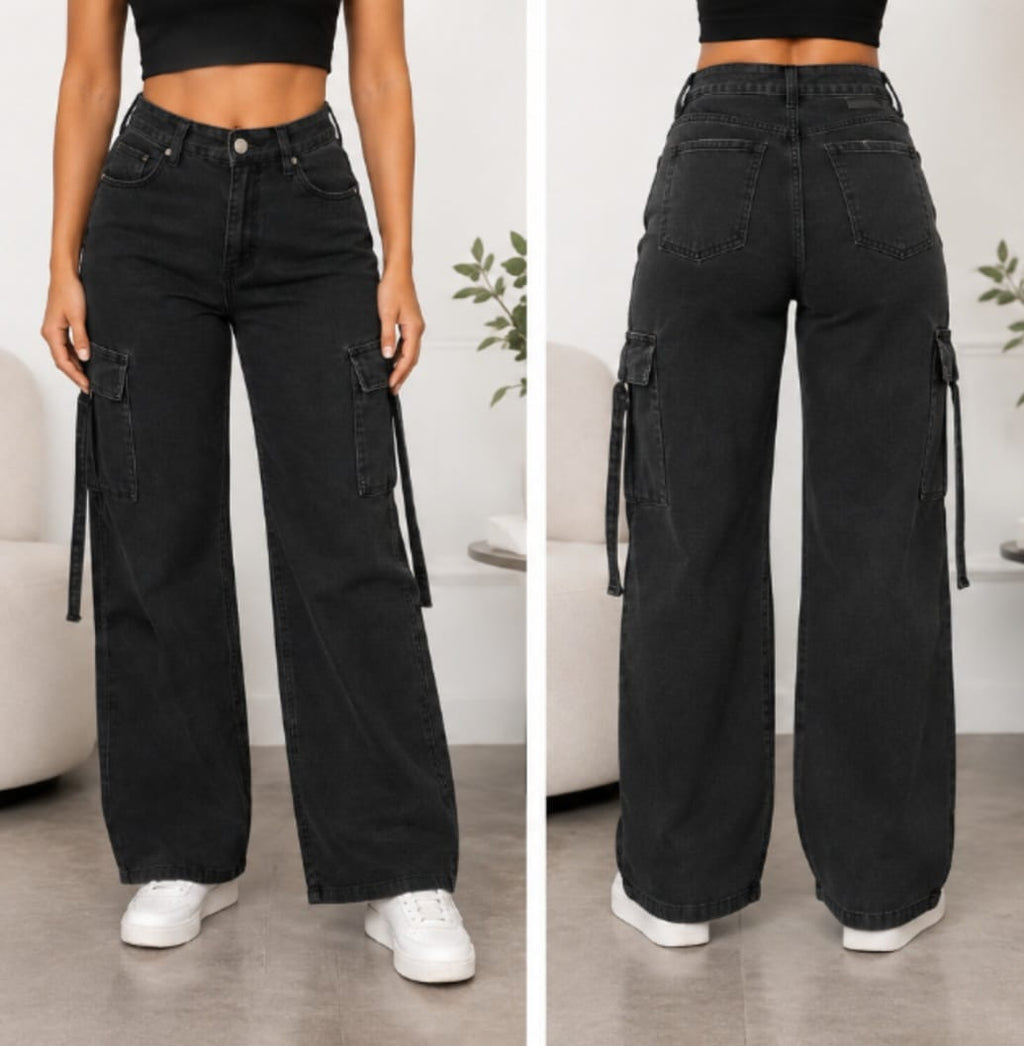 Jeans cargo negro tiro alto con bolsillos laterales, moda mujer